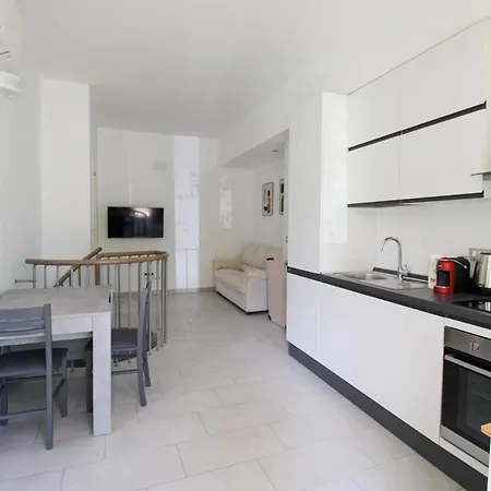 La Bussola - By Ligooria Apartment *